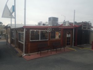 eating el paso little shack