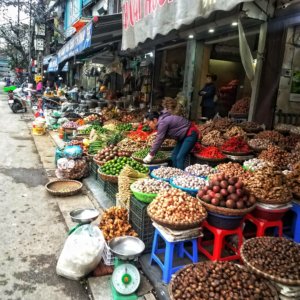 hanoi street market fresh food produce