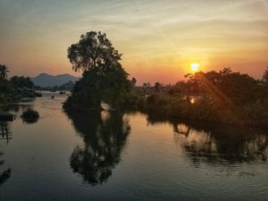 jungle sunset mekong river laos 4000 islands