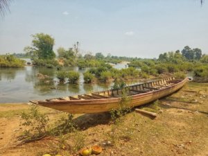 boat don khon 4000 islands mekong river laos