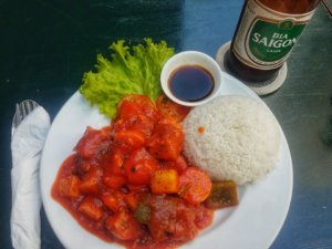 hcmc vietnam food beer saigon