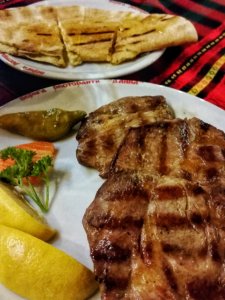 plovdiv bulgarian food meat bread