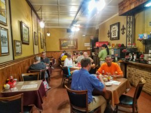 lasyones meat pie restaurant natchitoches louisiana (1)