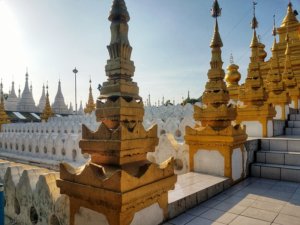 Sandamuni Pagaoda Myanmar