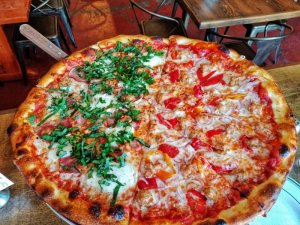 Hogans Goat Pizza Portland