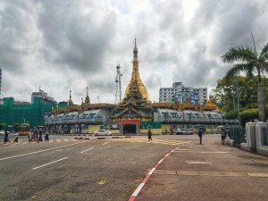 Sule Pagoda Downtown Yangon