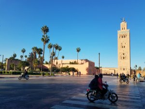 Marrakech solo travel street view koutoubia mosque