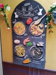 tourist restaurant menu Seville