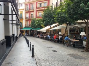 tourist restaurants Seville Spain