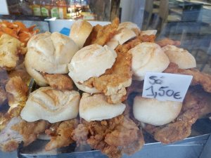 cheap food Porto Portugal