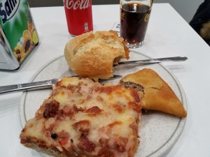 eating cheap food Porto Portugal