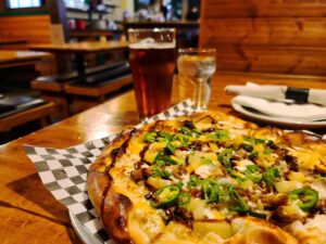 pizza and beer in Stevenson Washington from Walking Man Brewery
